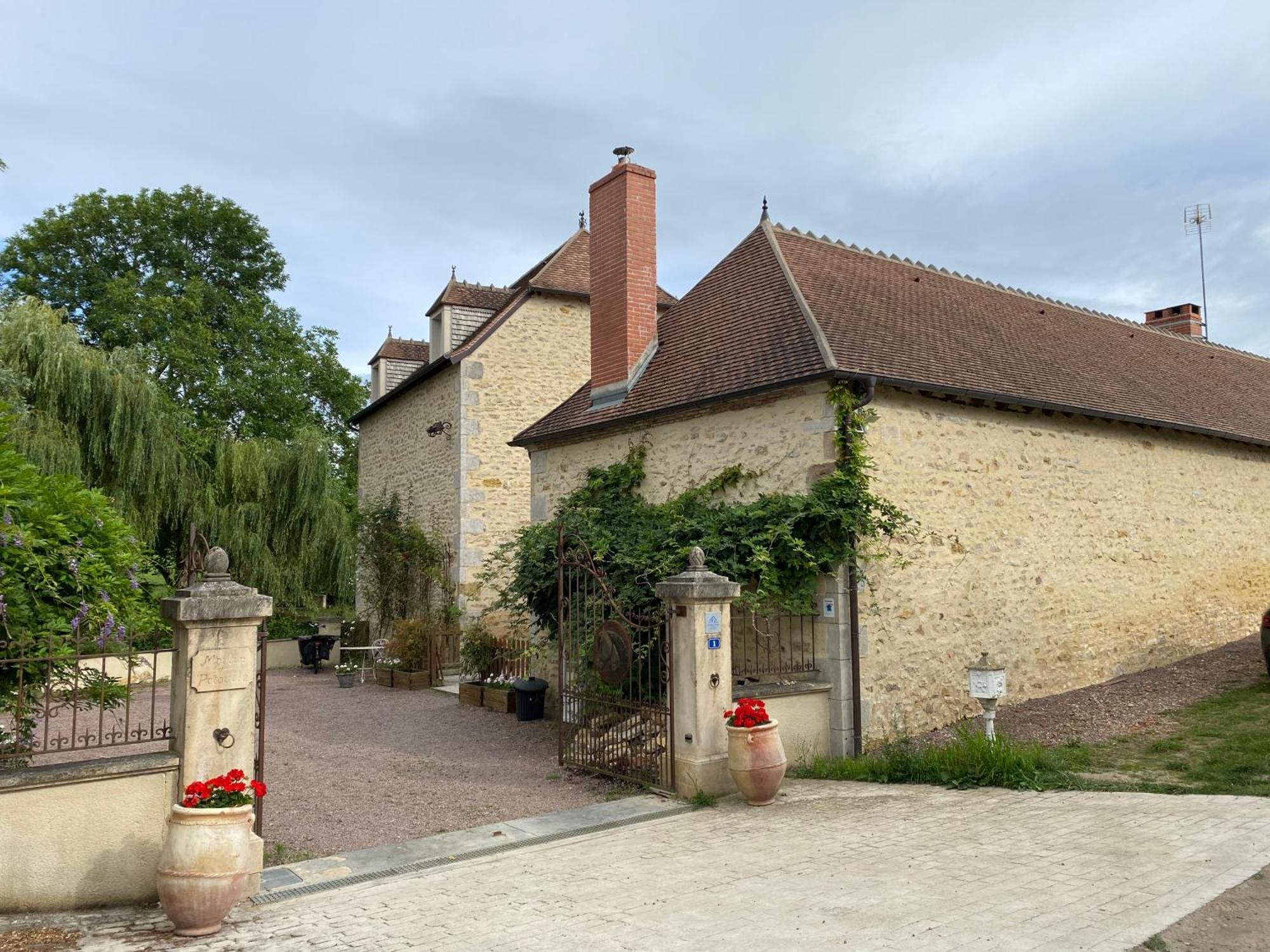 Charenton-du-Cher Moulin Le Fleurie酒店 外观 照片